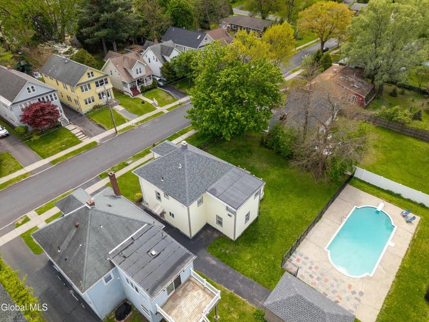 111 Hollywood Avenue, Albany, NY 12208, photo 3