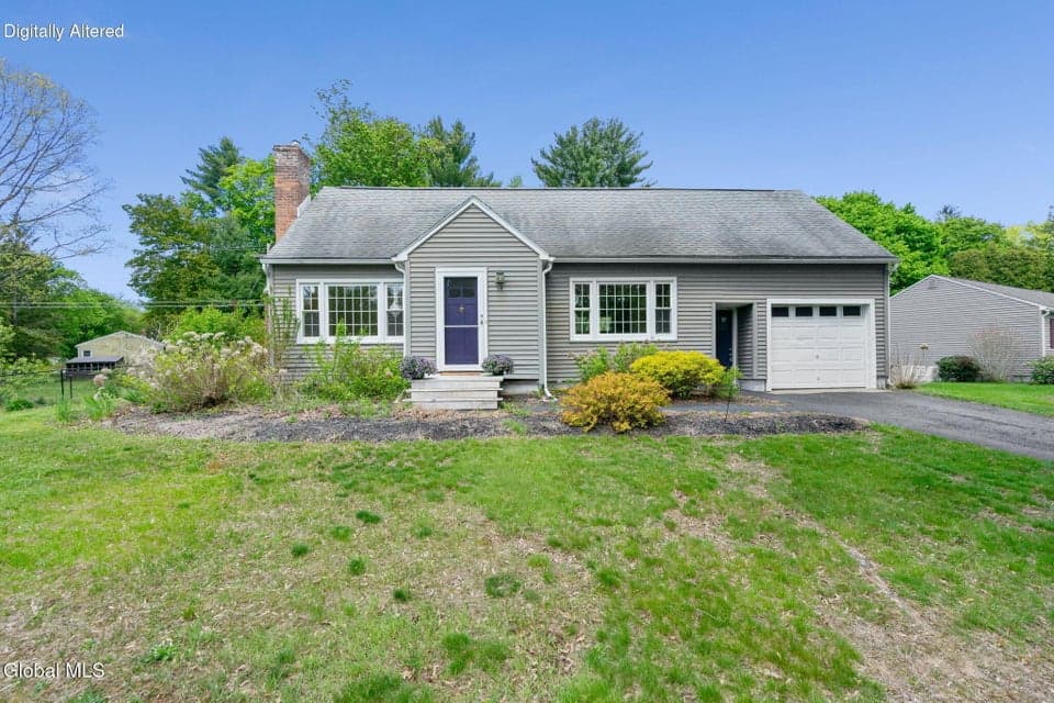 14 Wheeler Drive, Glenville, NY 12019, photo 1