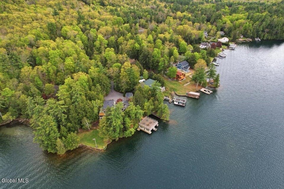 24 Wrightway Lane, Lake George, NY 12845, photo 5