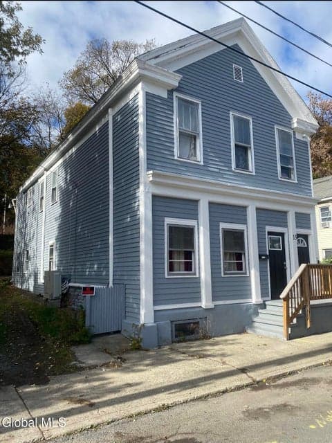 13 Sargent Street, Cohoes, NY 12047, photo 1