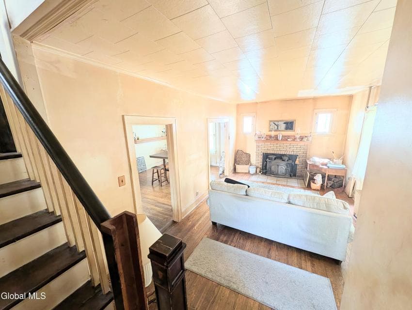 18 Griswold Avenue, Troy, NY 12180, photo 3