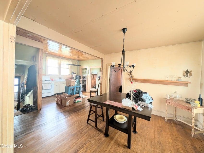 18 Griswold Avenue, Troy, NY 12180, photo 5