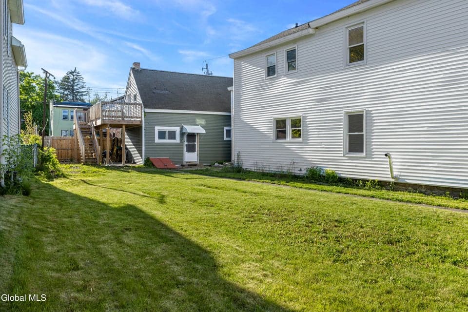 1427 4th Avenue, Watervliet, NY 12189, photo 2