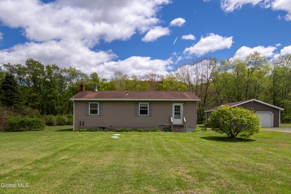117 Airport Road, Berlin, NY 12022, photo 1