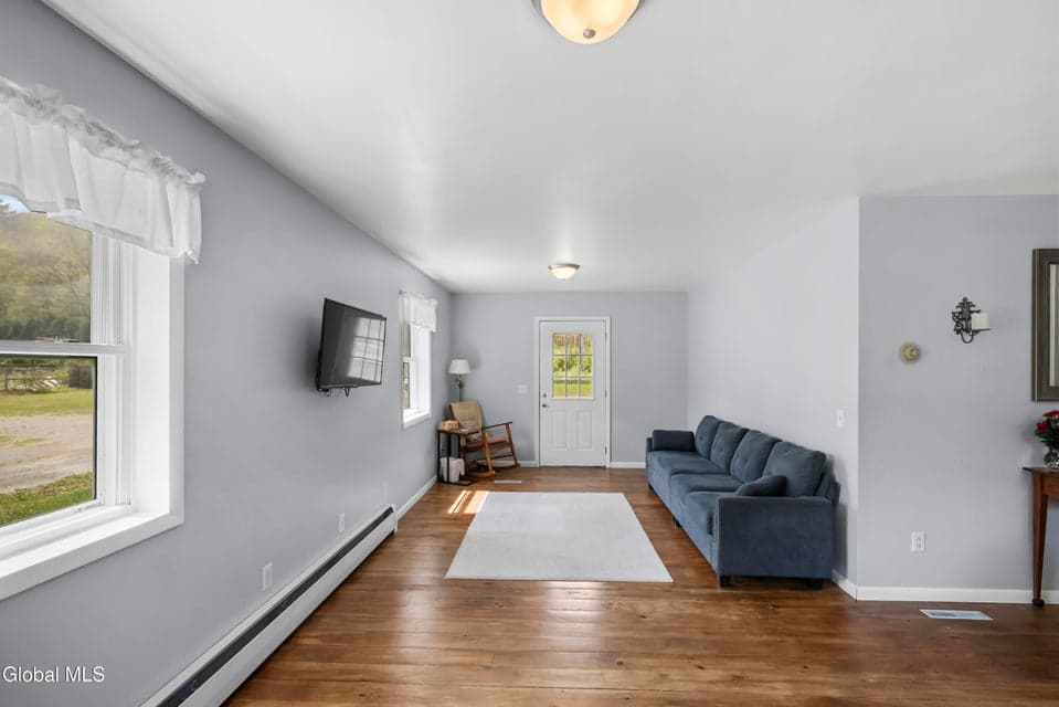 117 Airport Road, Berlin, NY 12022, photo 4