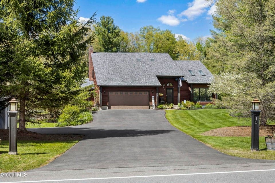 15 Dyer Switch Road, Saratoga Springs, NY 12866, photo 3