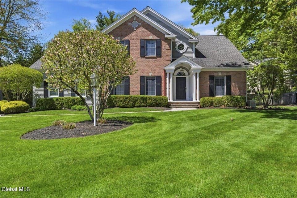 709 Waldens Pond Road, Guilderland, NY 12203, photo 1