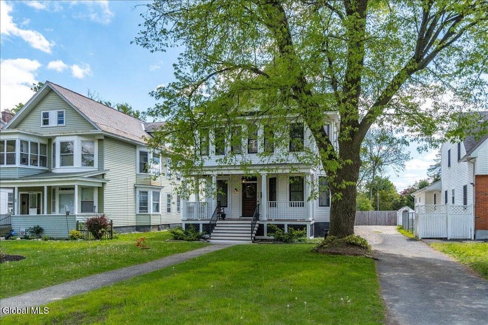65 Manning Boulevard, Albany, NY 12203, photo 3