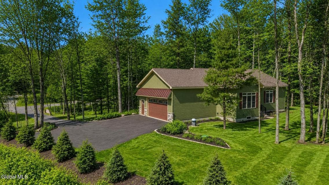 478 Selfridge Road, photo 3