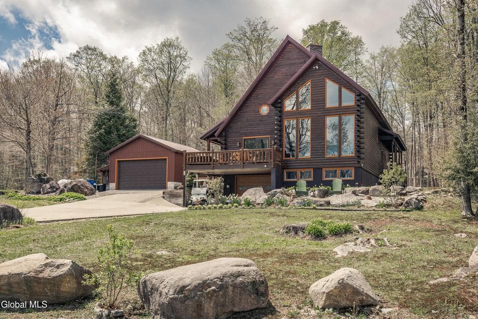 159 Maplewood Drive, Gloversville, NY 12078, photo 5