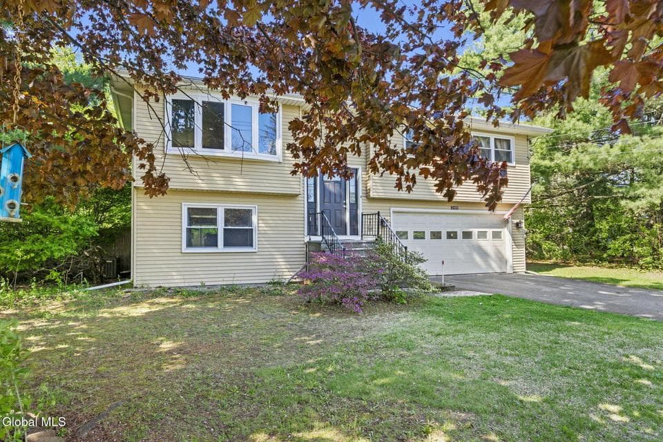 2400 Troy Schenectady Road, Niskayuna, NY 12309, photo 2