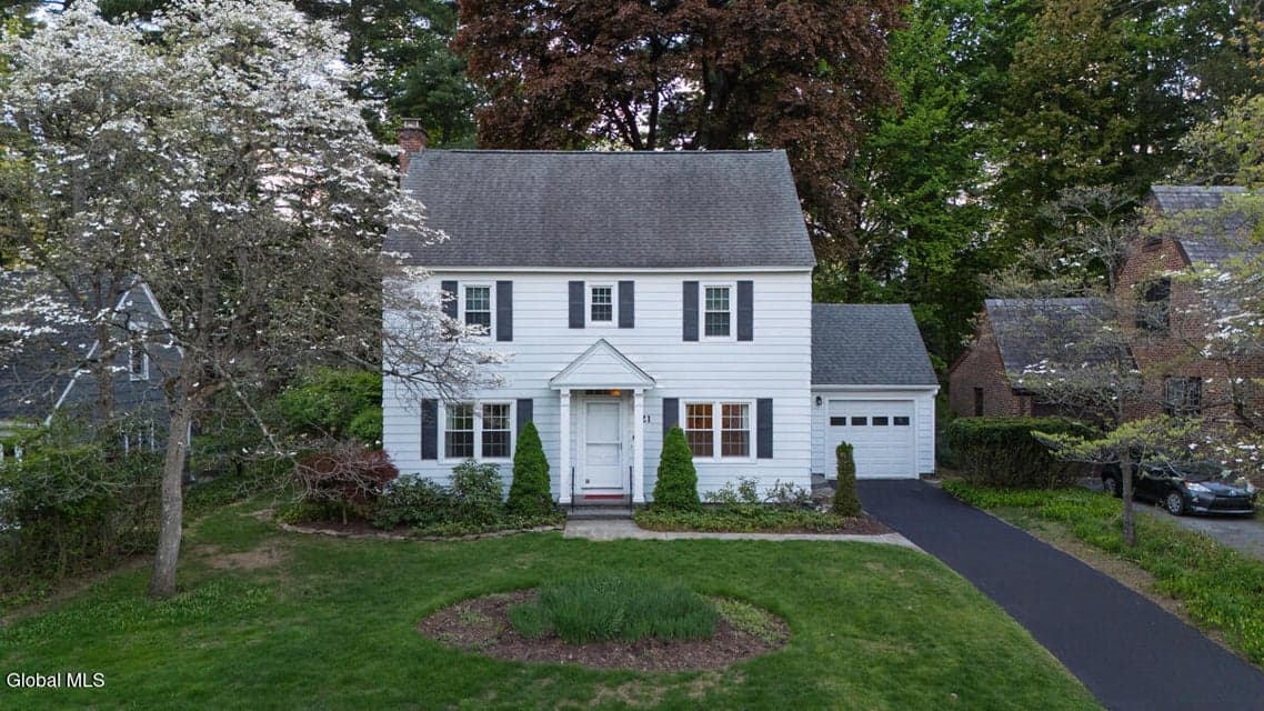 21 Douglas Road, Bethlehem, NY 12054, photo 1
