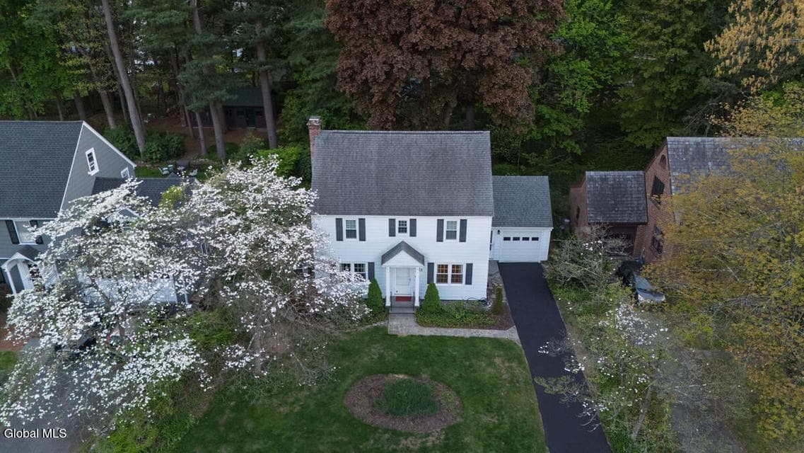 21 Douglas Road, Bethlehem, NY 12054, photo 5