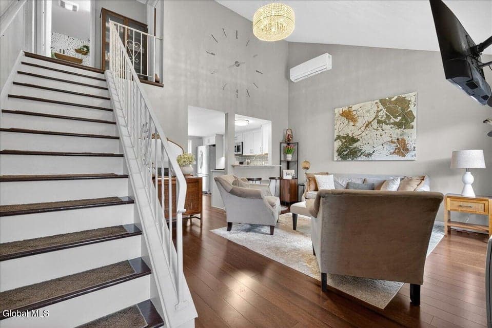 123 Thimbleberry Road, Malta, NY 12020, photo 4