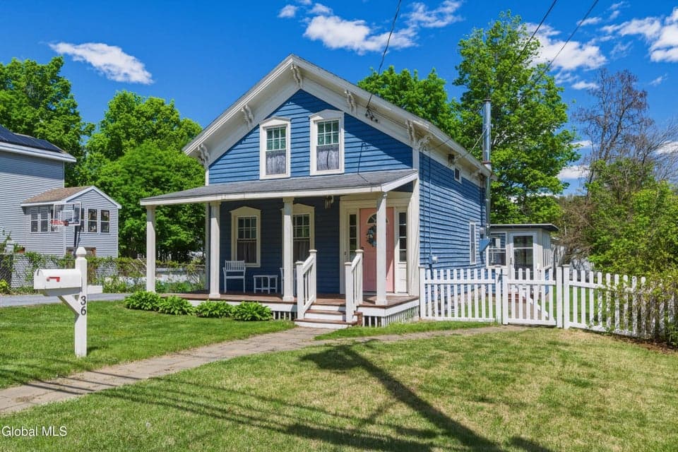 36 Division Street, Ballston Spa, NY 12020, photo 1