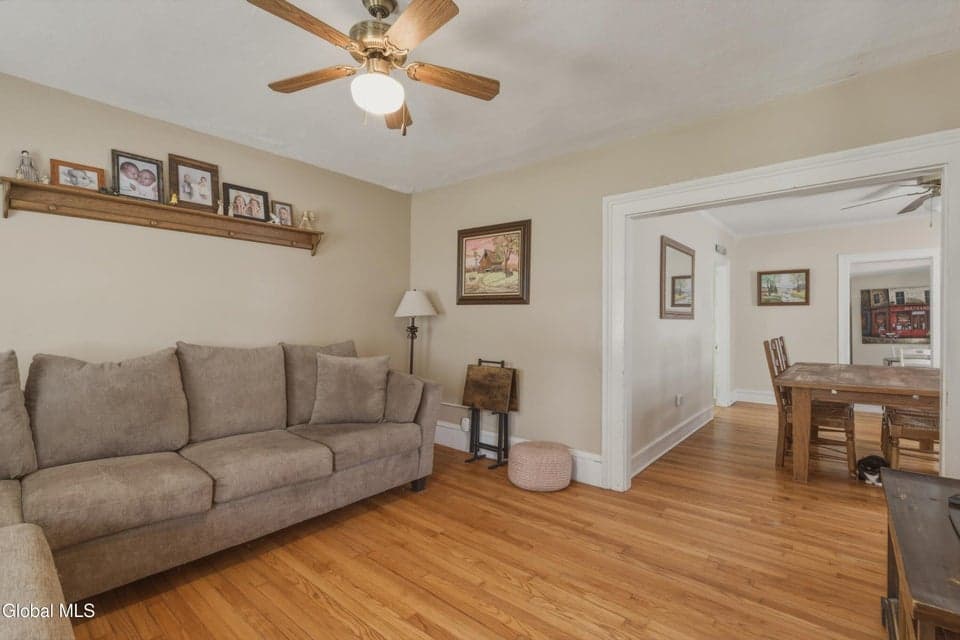 36 Division Street, Ballston Spa, NY 12020, photo 3