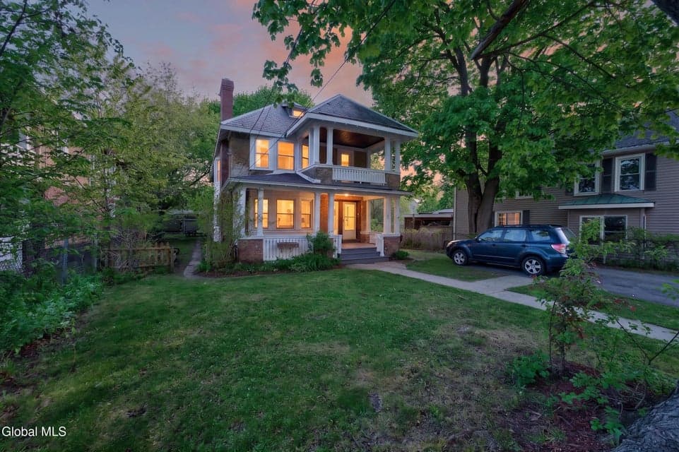 303 Spring Avenue, Troy, NY, photo 5