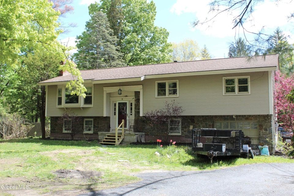 482 Sweetman Road ********, photo 2