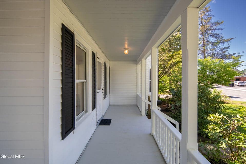 358 Kenwood Avenue, Bethlehem, NY 12054, photo 4