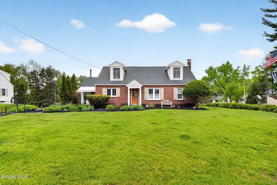44 Mill Road, Colonie, NY 12110, photo 1