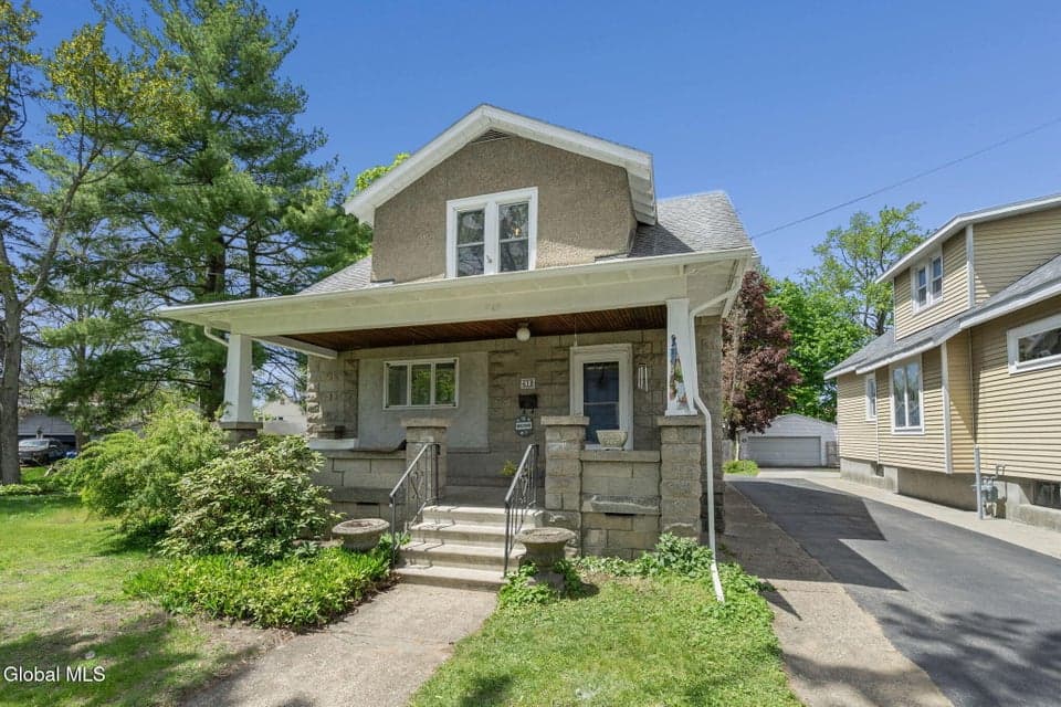 418 Arthur Street, Schenectady, NY 12306, photo 1