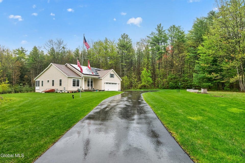 654 County Highway 138, Broadalbin, NY 12025, photo 3