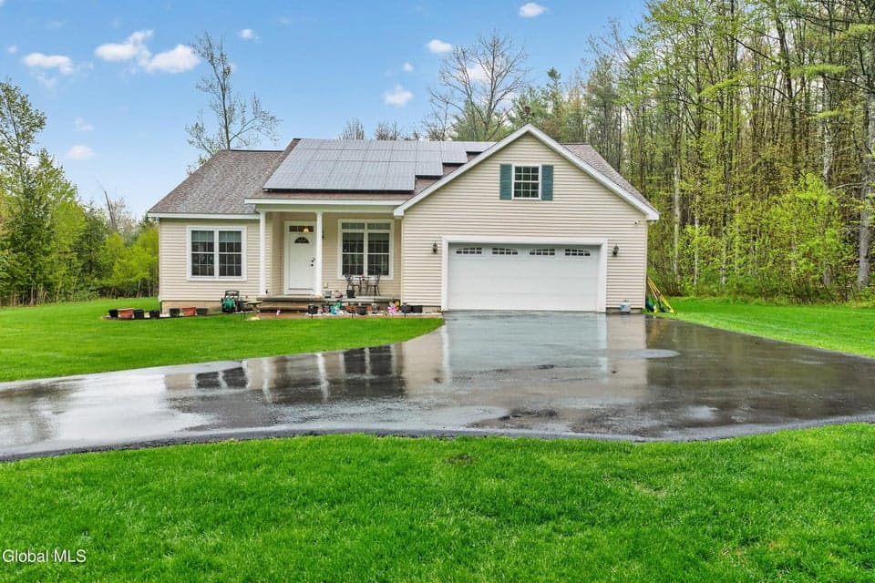 654 County Highway 138, Broadalbin, NY 12025, photo 1