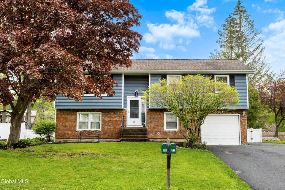 28 Vista Lane, Bethlehem, NY 12158, photo 1