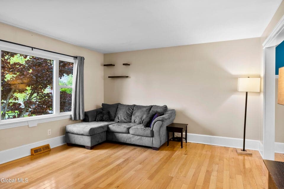 28 Vista Lane, Bethlehem, NY 12158, photo 5