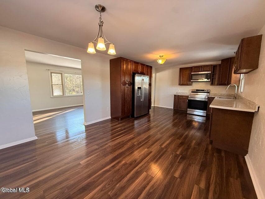292 Washington Street, Saratoga Springs, NY 12866, photo 2