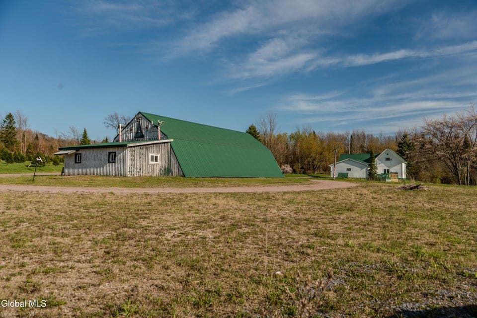 1659 County Route 24, Chateaugay, NY 12920, photo 3