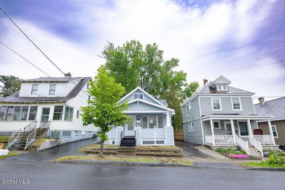 242 Linden Street, Schenectady, NY 12304, photo 3