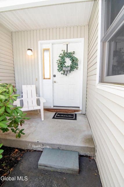 69 Belmont Drive, Saratoga Springs, NY 12866, photo 4