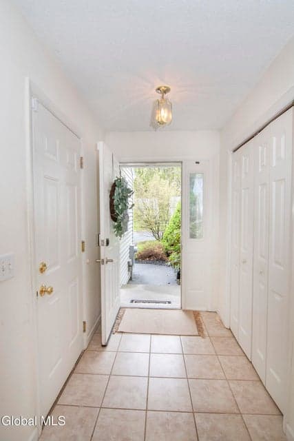 69 Belmont Drive, Saratoga Springs, NY 12866, photo 5