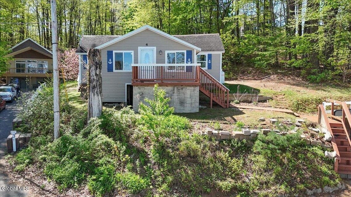 4 Aft Court, Stillwater, NY 12866, photo 2