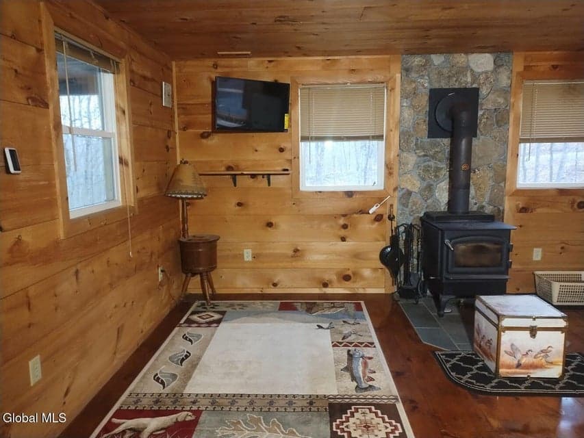 56 Koster Way, Hebron, NY 12865, photo 2