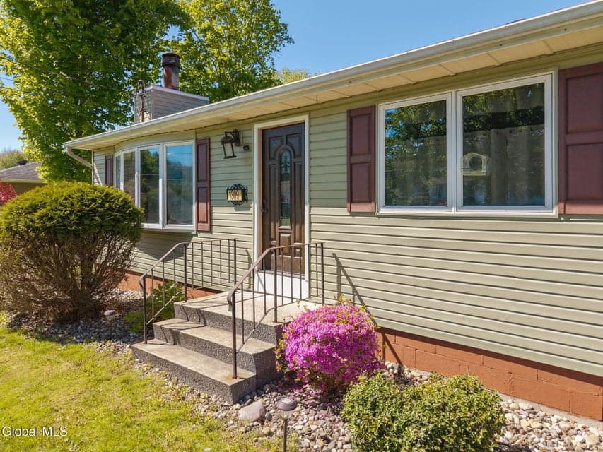 1309 Maple Hill Road, Schodack, NY 12033, photo 5