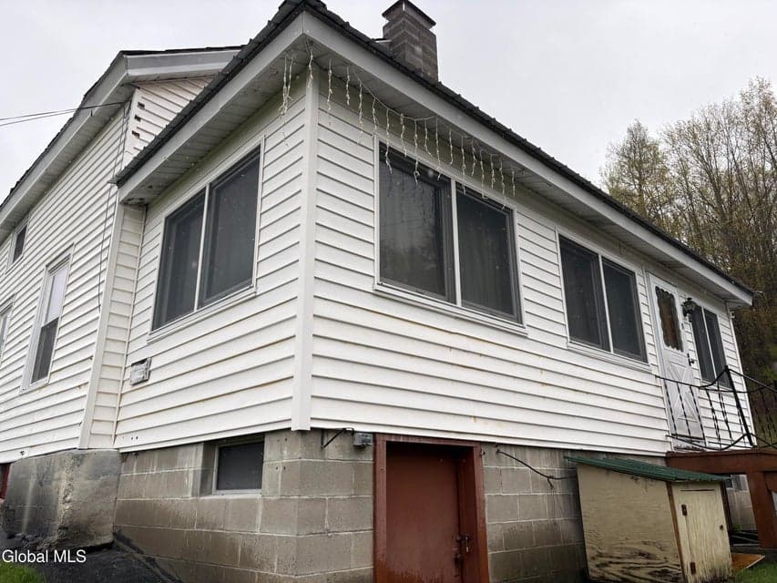 5 Barton Hill Road ********, photo 2