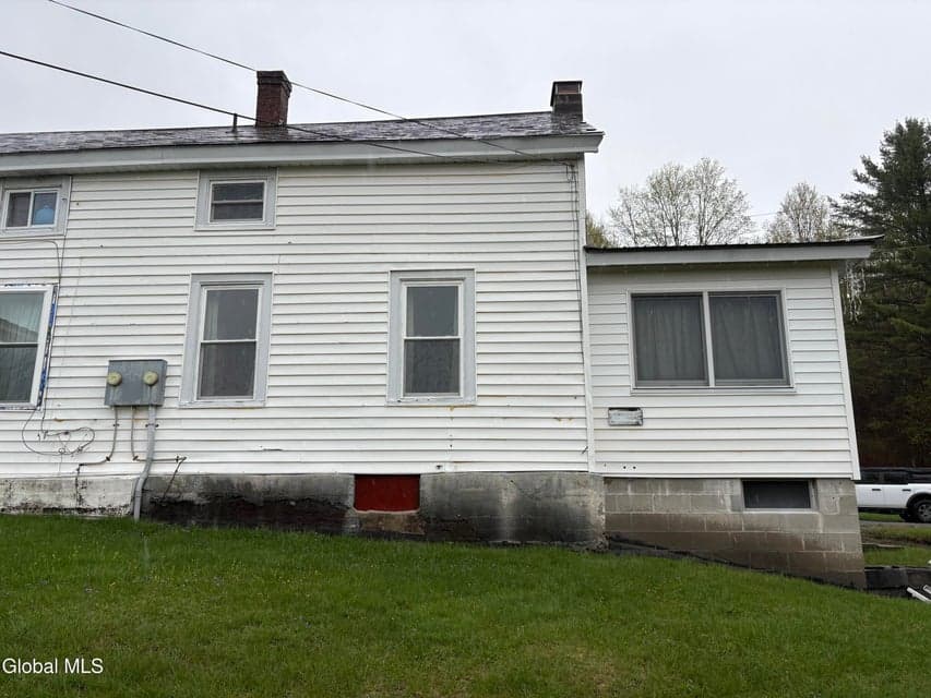 5 Barton Hill Road ********, photo 3