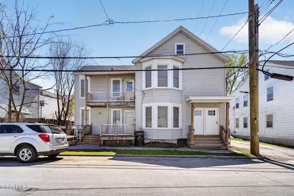 30 118th Street, Troy, NY 12182, photo 1