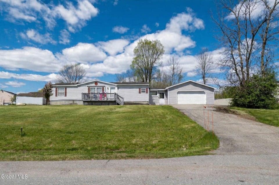 507 Drifting Ridge Road, Fort Edward, NY 12828