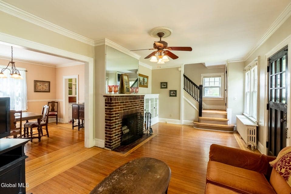 30 Bancker Street, Albany, NY 12208, photo 4