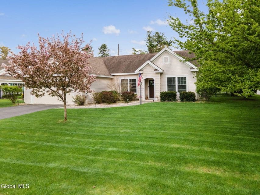 2 Knox Lane, Glens Falls, NY 12801, photo 1