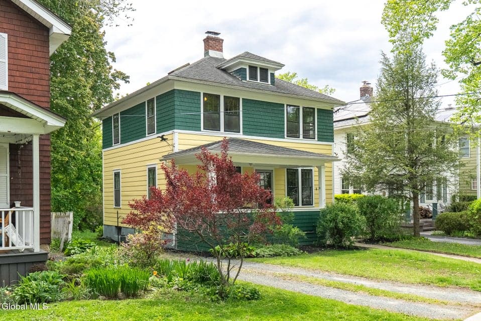 30 Bancker Street, Albany, NY 12208, photo 1