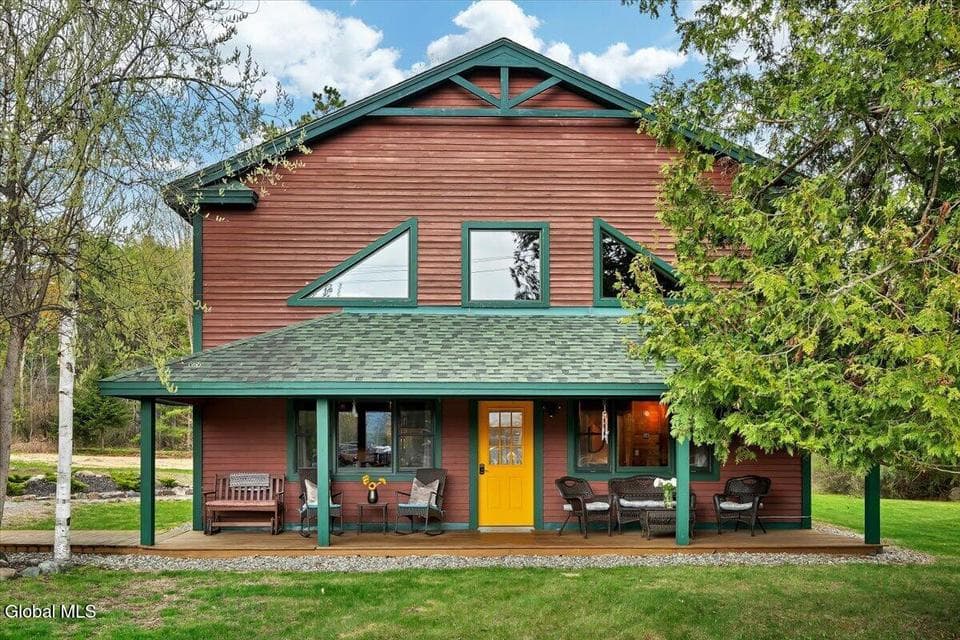 8 Red Wing Road