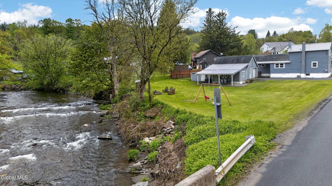 114 Woods Road, Ephratah, NY, photo 4