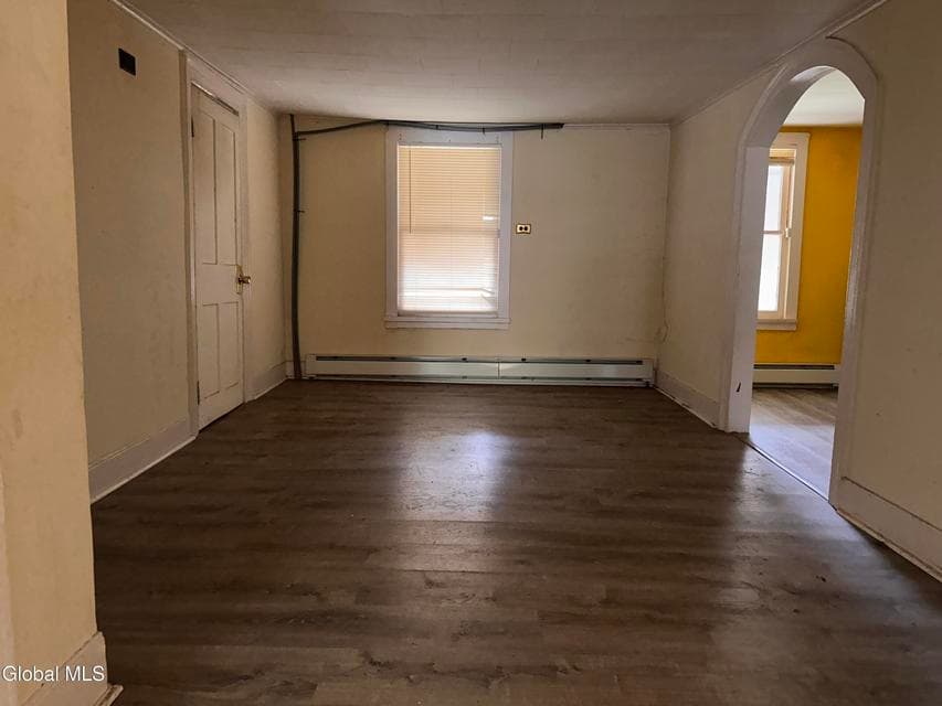 393 3rd Street, photo 3