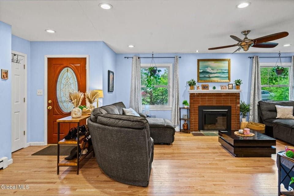 19 Sylvan Lane, photo 4