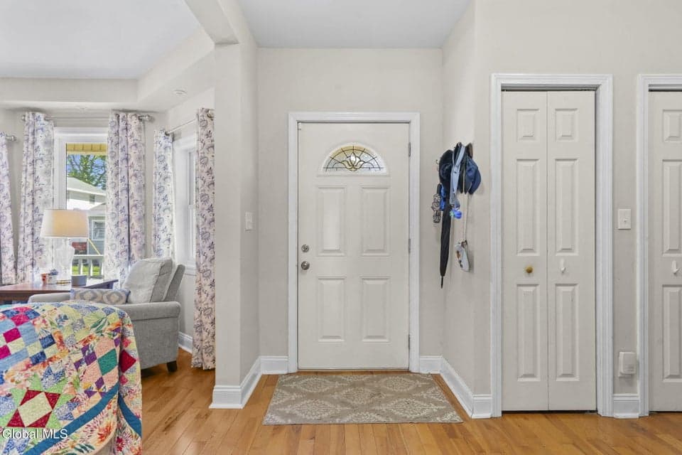 129 Sanders Avenue, Scotia, NY, photo 5