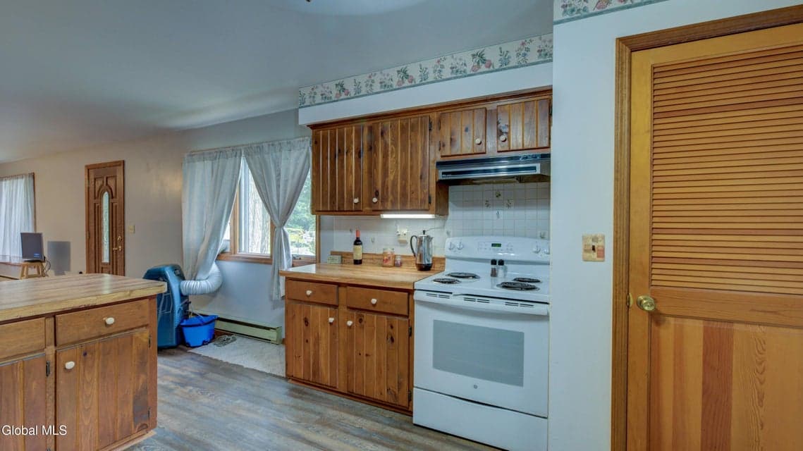 119 Seven Hills Road, photo 5